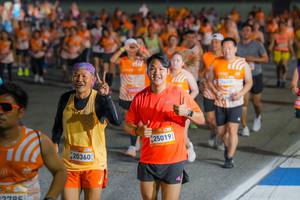BIB: 2795, 20360, 25019
                            <button type="button" onclick="openModal(22823201)" class="btn btn-primary btn-sm float-right btn-popup" data-toggle="modal" data-target=".modal-high-quality">
                        <i class="fas fa-shopping-cart"></i> Add to Cart
                    </button>
                                            <button type="button" onclick="isThisMe(22823201, true)" class="btn btn-success btn-sm float-right btn-popup btn-isme hidden" data-toggle="tooltip" data-placement="bottom" title="นี่คือรูปของคุณใช่ไหม คลิกที่นี่เพื่อเอาเข้าอัลบั้ม">
                        <i class="fas fa-plus"></i> Add to album
                    </button>
                    <button type="button" onclick="isThisMe(22823201, false)" class="btn btn-warning btn-sm float-right btn-popup btn-isnotme hidden">
                        <i class="fas fa-ban"></i> Remove from album
                    </button>